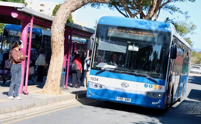 Λεωφορεία της ταλαιπωρίας: Παραδέχεται τα προβλήματα το Υπουργείο – Τι σχεδιάζεται να αλλάξει